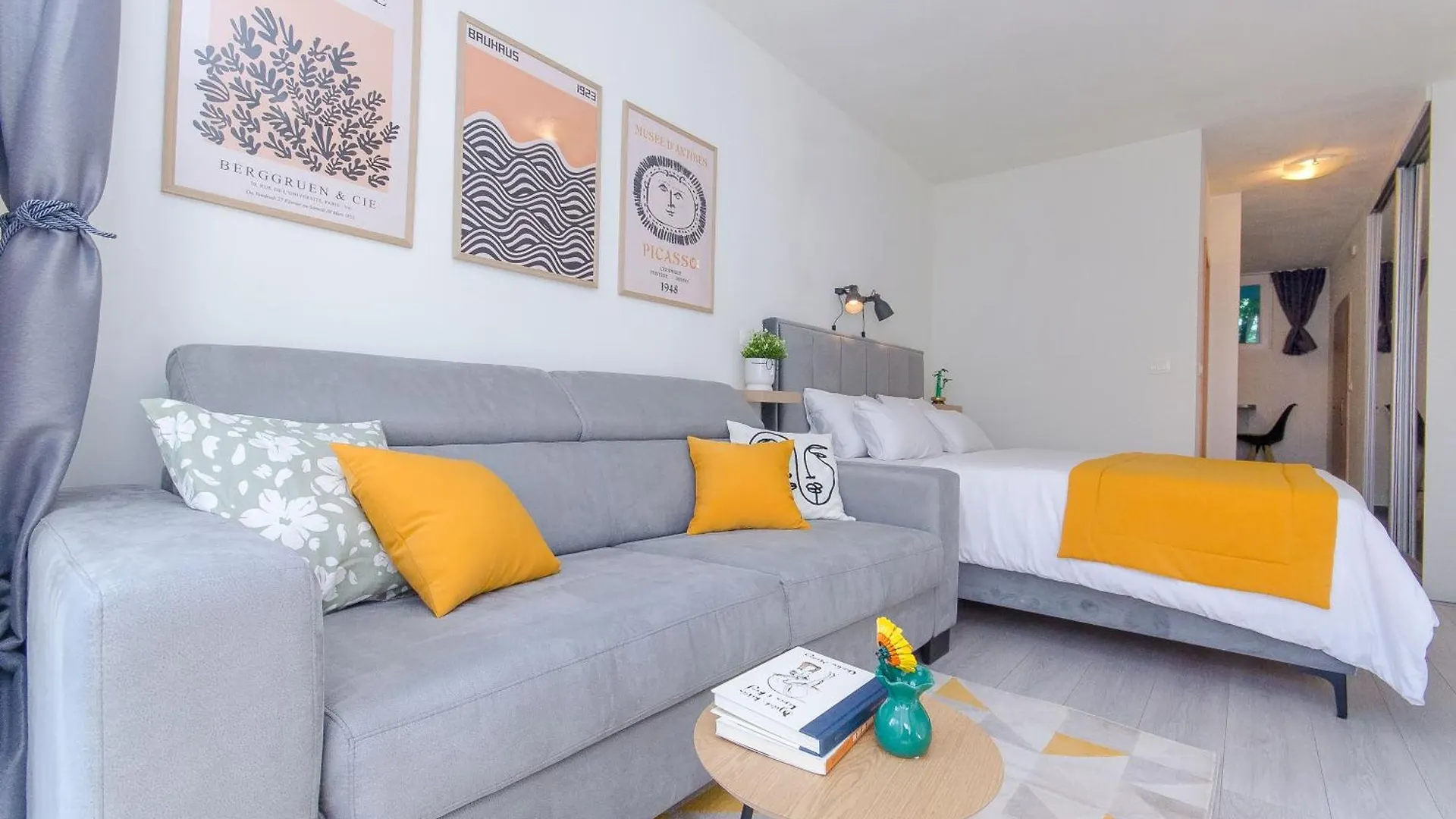 Side By Side Apartments Split Croacia